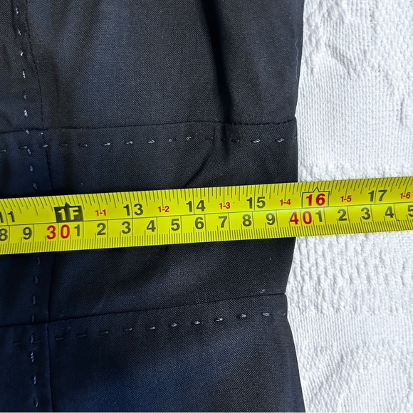 Adrienne Vilttadini Women's Size 6 Midi Dress Wool Blend LBD Lightweight - Picture 16 of 16